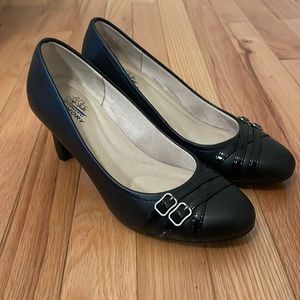 Life Stride Memory foam heals